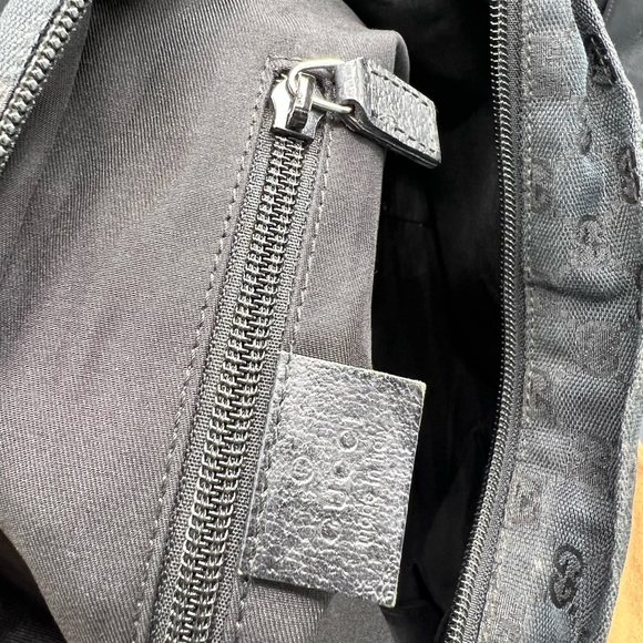 GUCCI Sherry Line GG Pattern Handbag Purse Black Green Red - Picture 9 of 10